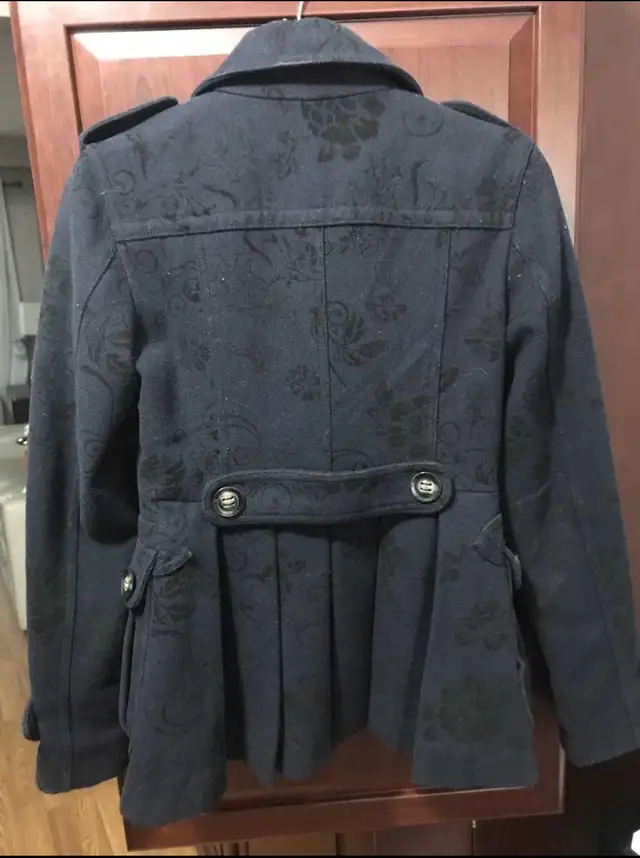 Material Girl Junior teen girls small peacoat, navy in Kids & Youth in Oshawa / Durham Region - Image 3