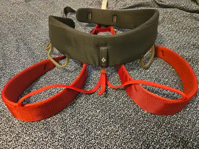 Climbing Harness - Womens Momentum Black Diamond, View more