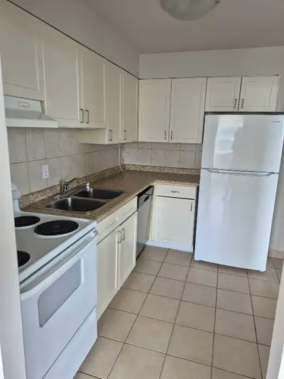 Welcome to ThePrince. Bright and spacious units with large windows and plenty of natural daylight. E...