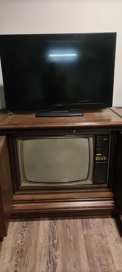 mid-century furniture piece (cabinet + working stereo)best offer, View more