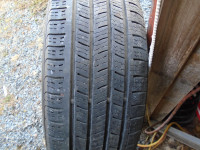 One Kumho 205/65/16'' Tire.. Very Good Condition