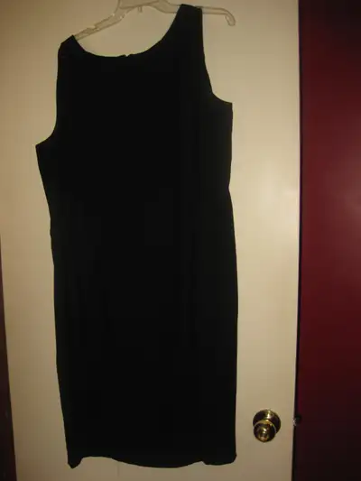 Black Sleeveless Dress, View more