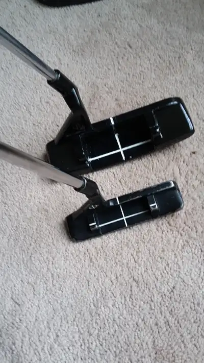 Titleist R/H Oversize Dead Centre Putter $85, View more