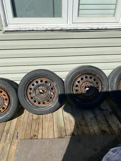 Set of Michelin snow tires and rims 114.3 for 75.00 still good for solid year or two