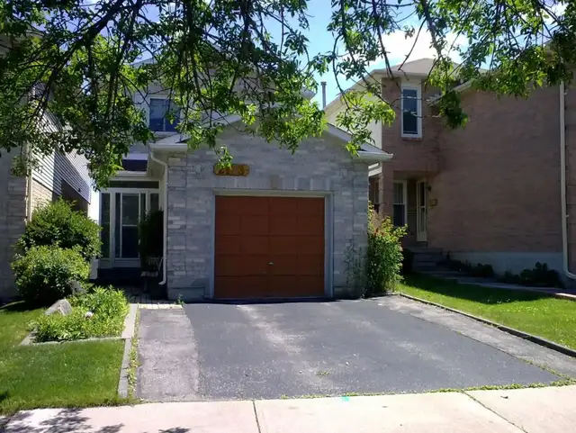3 bedroom Pickering house for rent$2,695 in Long Term Rentals in Oshawa / Durham Region - Image 4