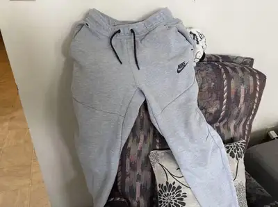 Nike tech pants, View more