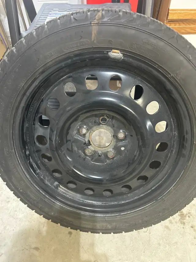 Winter Tires & Rims Michelin 225/45/R17 snow and ice in Tires & Rims in Kawartha Lakes - Image 4