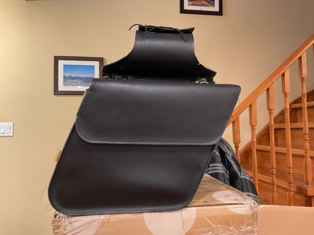 Leather motorcycle bags  in Other in Mississauga / Peel Region - Image 2
