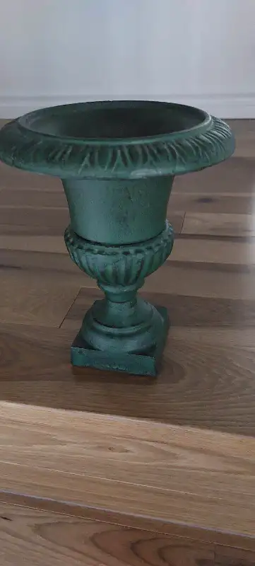 Cast Iron Urn Planter. Dark Green Color. 8 inches high. 6.5 inch diameter