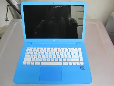 HP Stream 14 ax101ca Mini laptop, VGC but DEAD. Celeron 4GB 32GB, View more