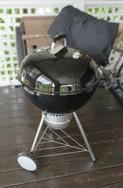 BBQ au charbon de bois Weber, View more