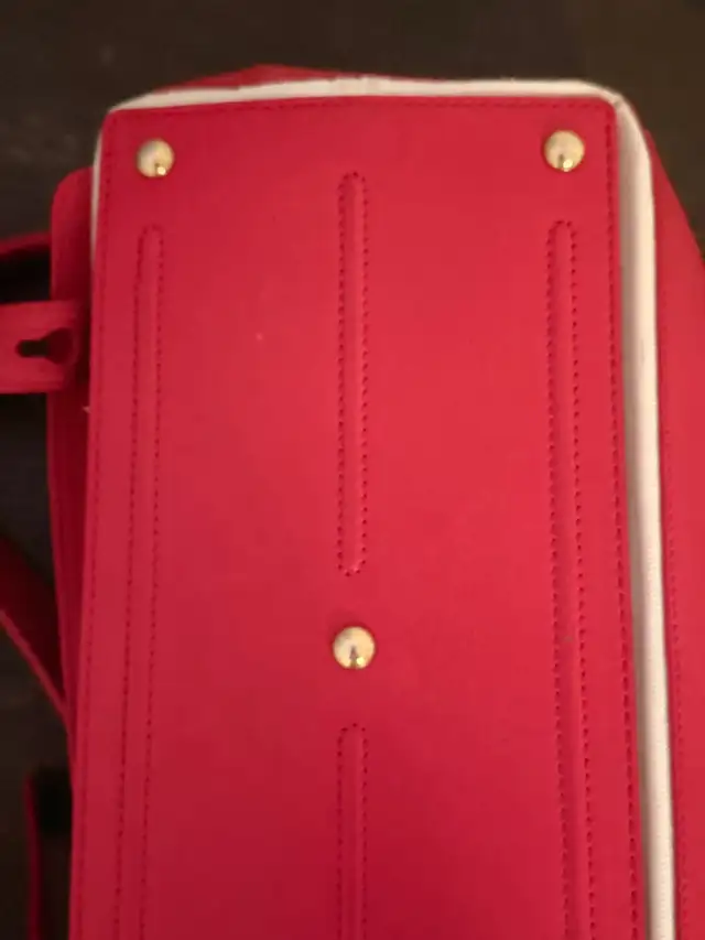 YSL leather Muse bag in Women's - Bags & Wallets in Markham / York Region - Image 6