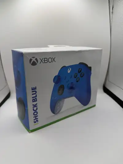 Xbox Core Wireless Gaming Controller – Shock Blue, View more