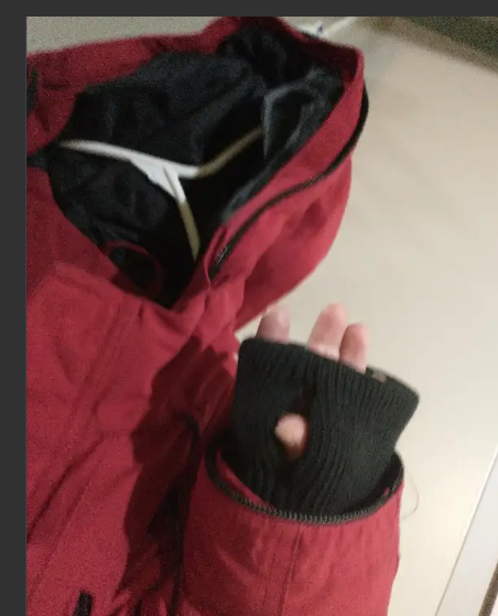 Winter Jacket in Kids & Youth in Kitchener / Waterloo - Image 11