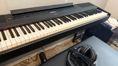 Yamaha P-525 Digital Piano + Heavy Stand + Headphones + Chair, View more