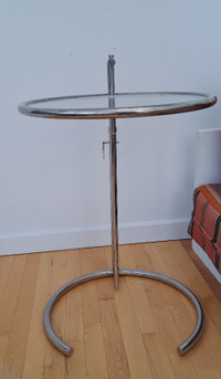 Round glass side table--mid-century style