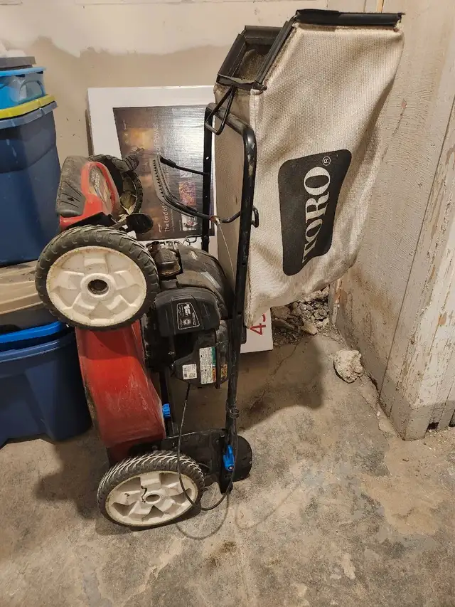 Lawn mower- Toro63234654233217124