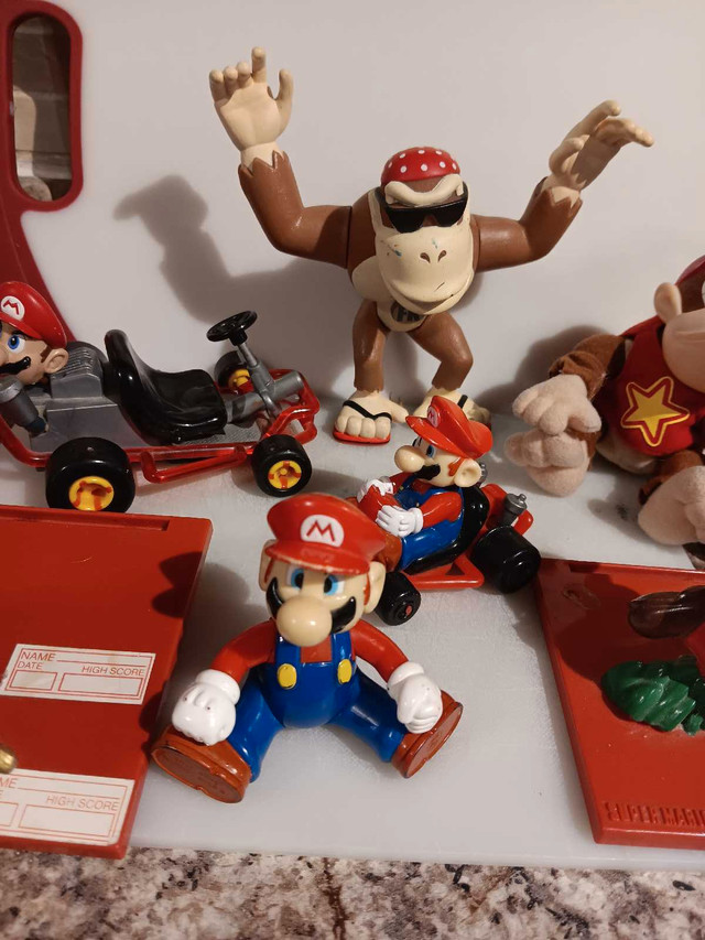 Super Mario Brothers Collectibles  in Arts & Collectibles in Mississauga / Peel Region - Image 4