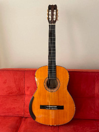 1966 vintage S. Yairi model 700 classical guitar