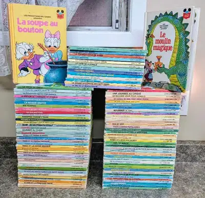 Walt Disney Mickey Reste 87 Livres Loisirs Ltés Club du livre Année 1977 Au choix 5$ ch sauf la soup...