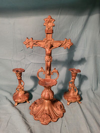 catholic crucifix water font on stand, crucifix en fonte + chand