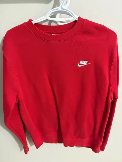 Nike sweater, View more