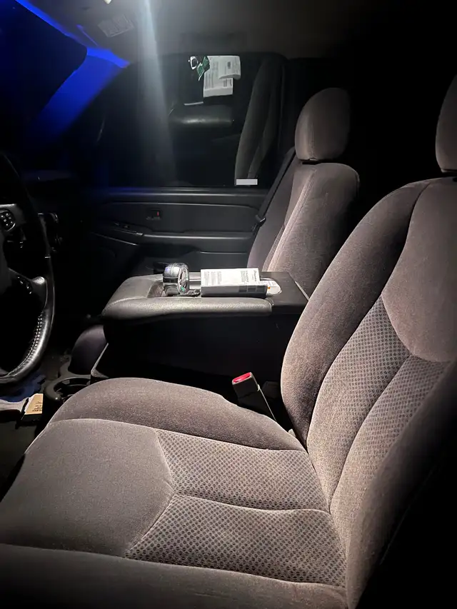 2007 Chevy Silverado Duramax in Cars & Trucks in St. Albert - Image 10