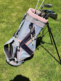 Women's Top Flite RIGHT Matching Golf Clubs w/ Stand Bag 