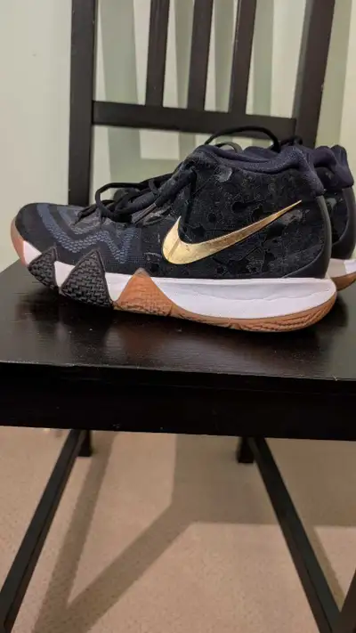 Size 10 Good Condition No box Worn indoors only less than 10 times Post will be taken down once sold
