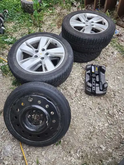 Switching your summer tires for winters? Why not pick up an extra set of rims instead! Selling a set...