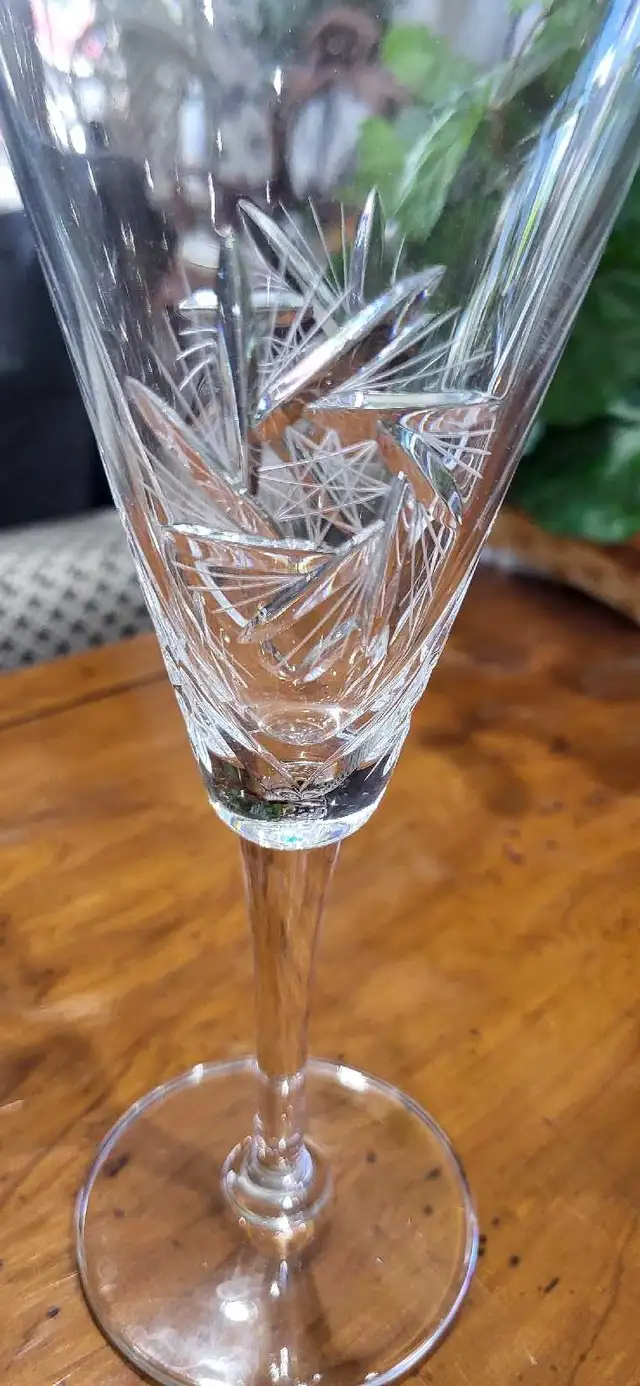 Waterford Crystal Champagne Flutes - 6 Available in Kitchen & Dining Wares in Calgary - Image 3