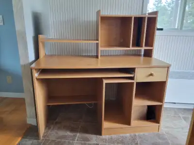 BUREAU DE TRAVAIL/ORDINATEUR, View more