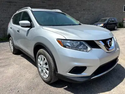 2016 Nissan Rogue S - 2.5L AWD | 152,000 km | Silver Reliable and fuel-efficient Japanese SUV in gre...