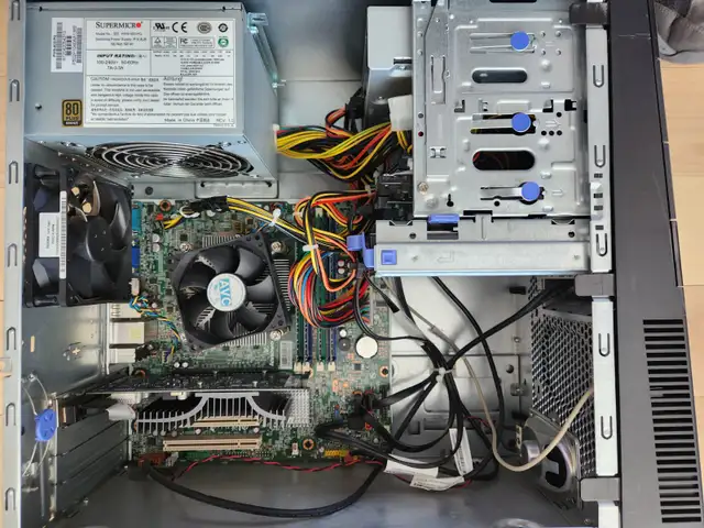 Lenovo Thinkcentre | Intel I5 | 8 Gb RAM | HDD 1 Tb + SSD 60 Gb in Desktop Computers in Laval / North Shore - Image 5