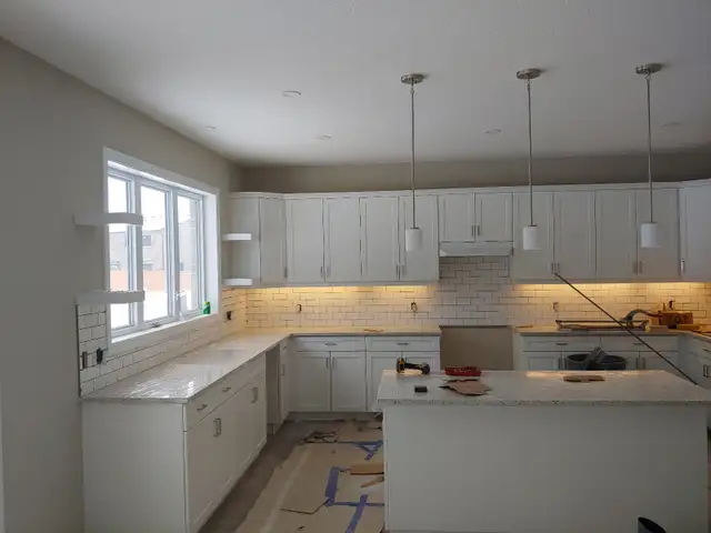 Professional Tile Installer & General Services505382117846568962
