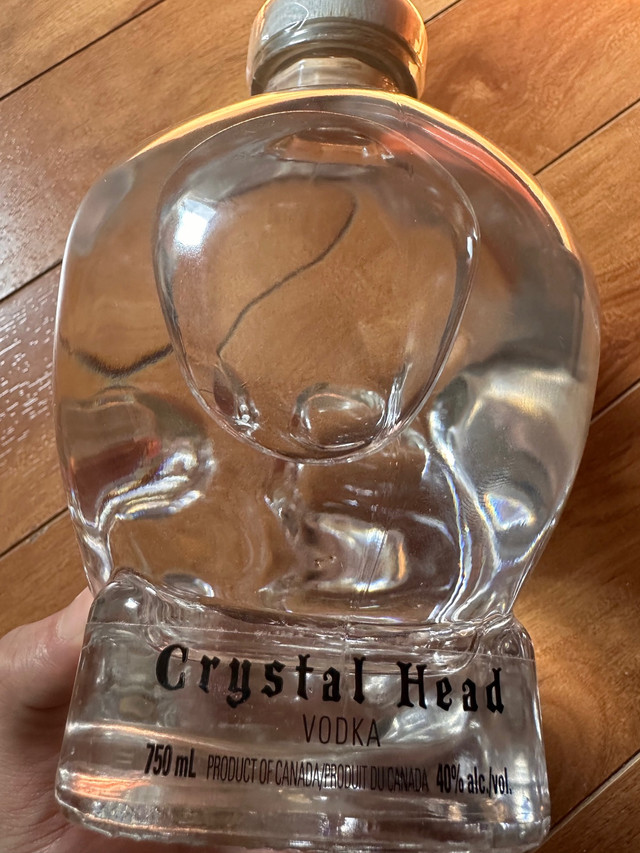 Crystal Head Vodka Bone Bottle with FREE JD 200ml. in Industrial Kitchen Supplies in City of Halifax - Image 2