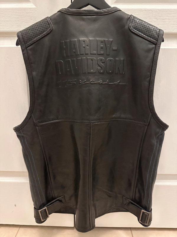 Harley Davidson 115th Anniversary Leather Vest (M) | Motorcycle Parts &  Accessories | Hamilton | Kijiji
