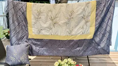 Queen size Comforter, View more