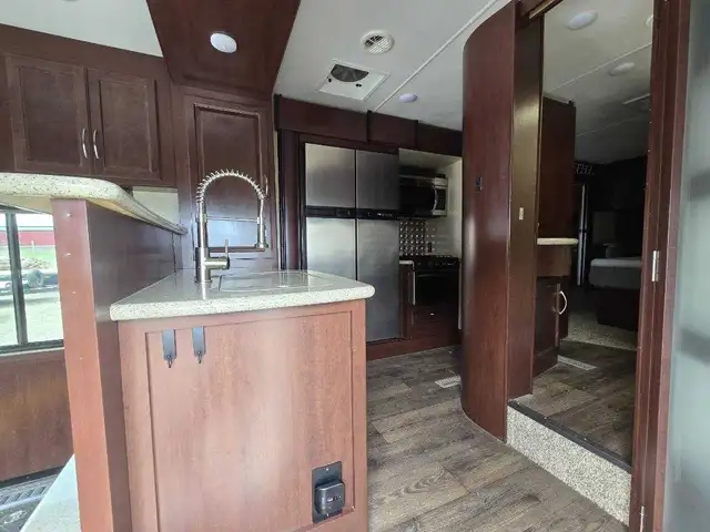 2014 cyclone toy hauler 18ft garage in Travel Trailers & Campers in Lethbridge - Image 3