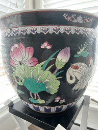 Antique Chinese Procelain Planter Pot