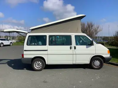 1995 VW Westfalia Camper Eurovan. Good condition, ready for this summer camping. 2.4 L. Deisel (AAB)...