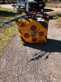 Pse stinger compound bow and target