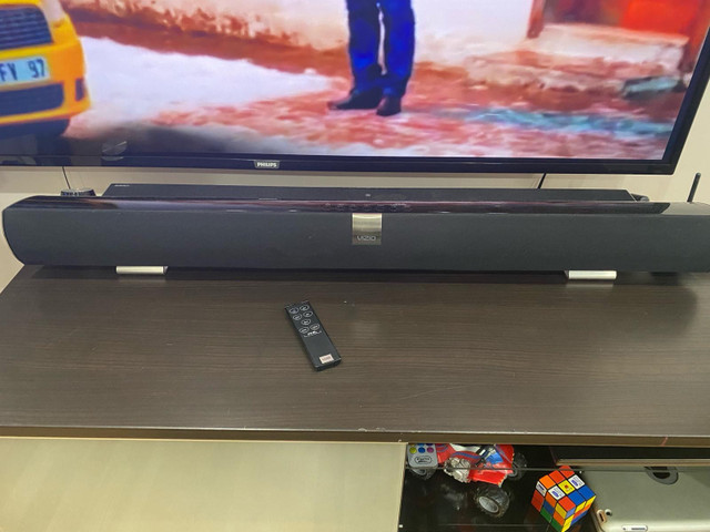 Vizio VSB200-NA Sound bar in General Electronics in City of Toronto