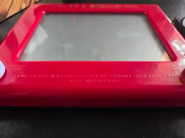 Vintage Ohio Art Etch A Sketch – Classic Glass Screen (Works) | Arts ...