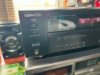 Vintage Kenwood VR-806 home theatre receiver, View more