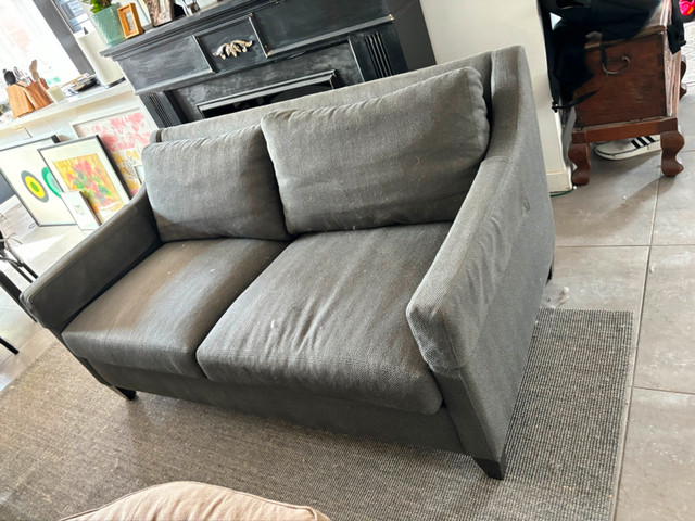 Ethan Allen love seat FREE if you come pick it up. in Couches & Futons in City of Toronto