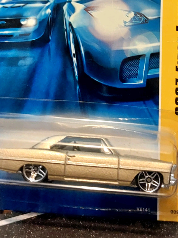 DIECAST CARS & TRUCKS 1:64 
HOT WHEELS  in Toys & Games in Hamilton - Image 2