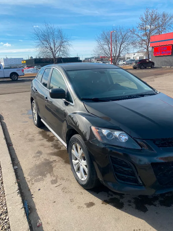 2010 Mazda CX7 AWD , fully loaded, leather heated power seats,