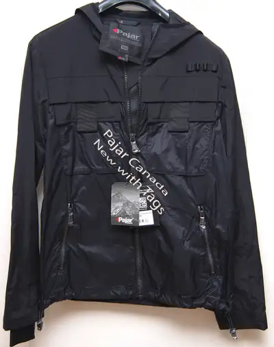 A Pajar Canada New with Tags is available Size is Medium, examine the pics please. This can certainl...