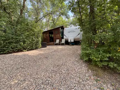 Trailer for sale at Buffalo View Campground For Sale: 2012 Jayco Jayflight 33RLDS hitch trailer with...
